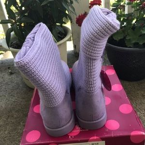 Regular Boots #khols (don’t know brand sorry)